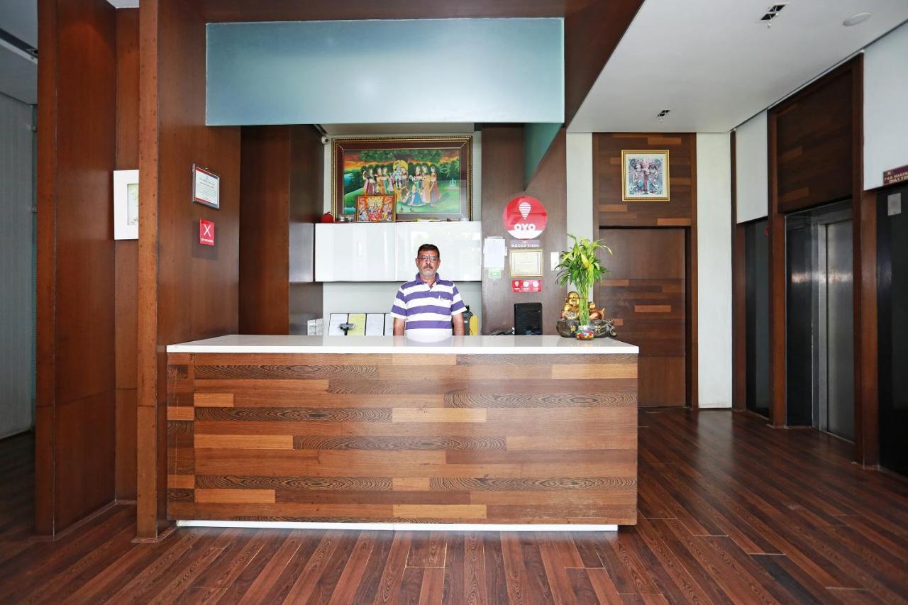Capital O 2166 Hotel Kmahaveer Hotel