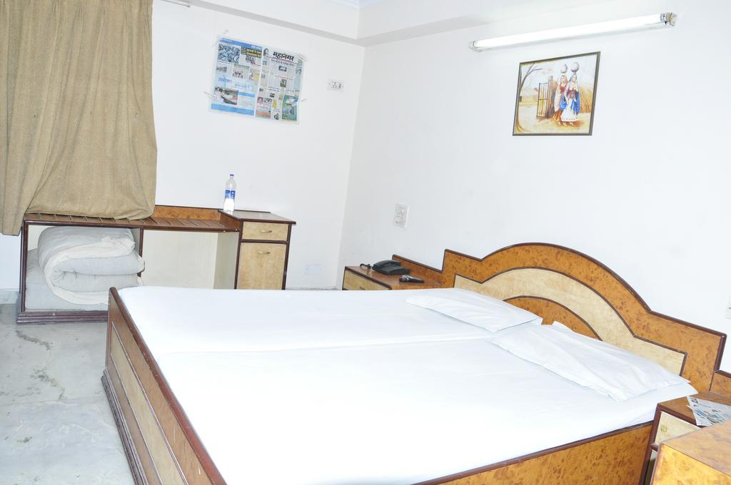 Sangam Hotel 2*