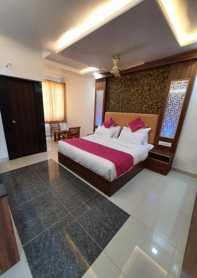 The Blackstone Hotel 3*