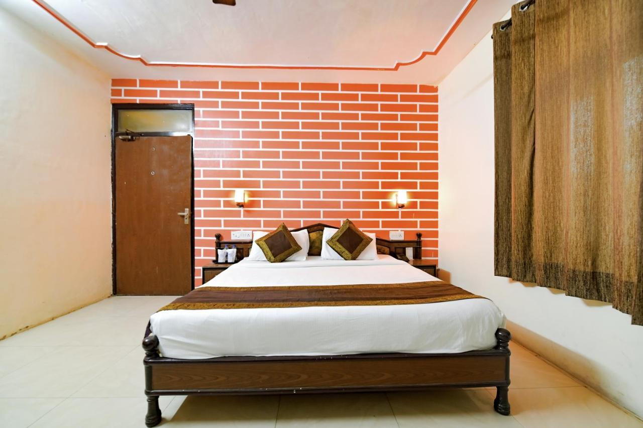 The Byke Grassfield With Outdoor Pool, Shyam Nagar, 4*
