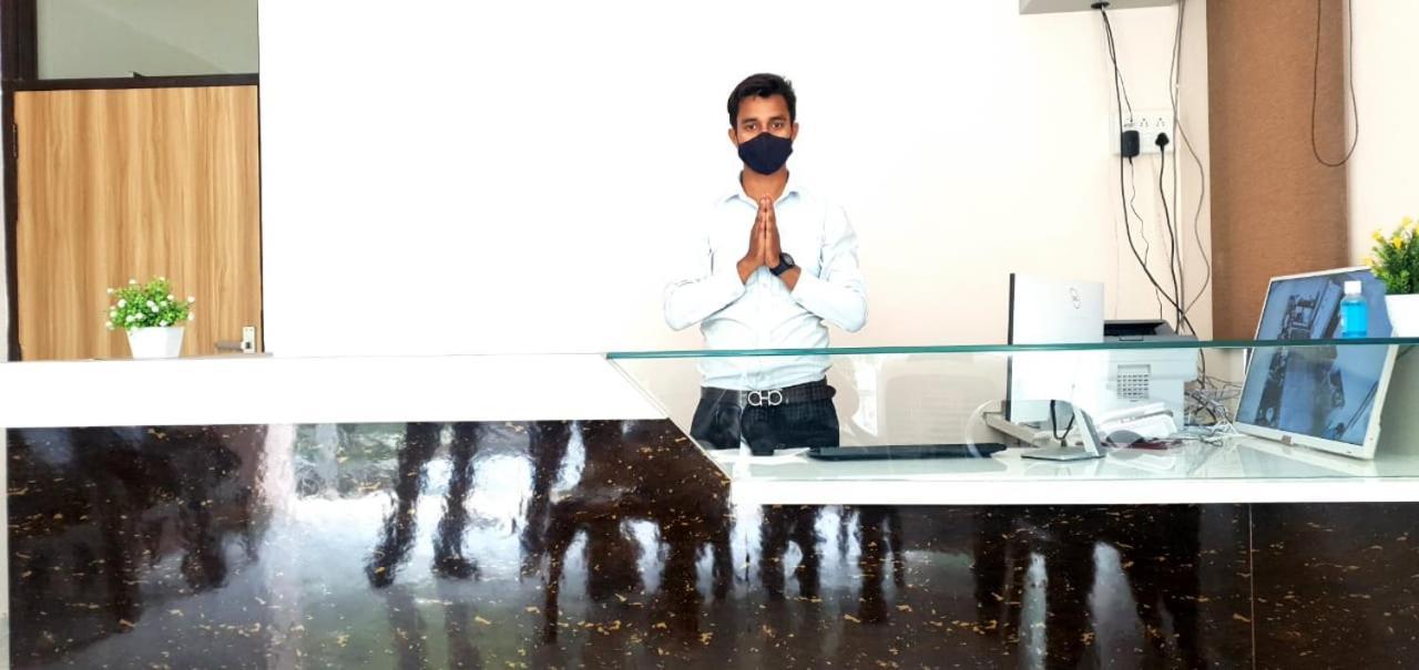 Oxus 3* Jaipur