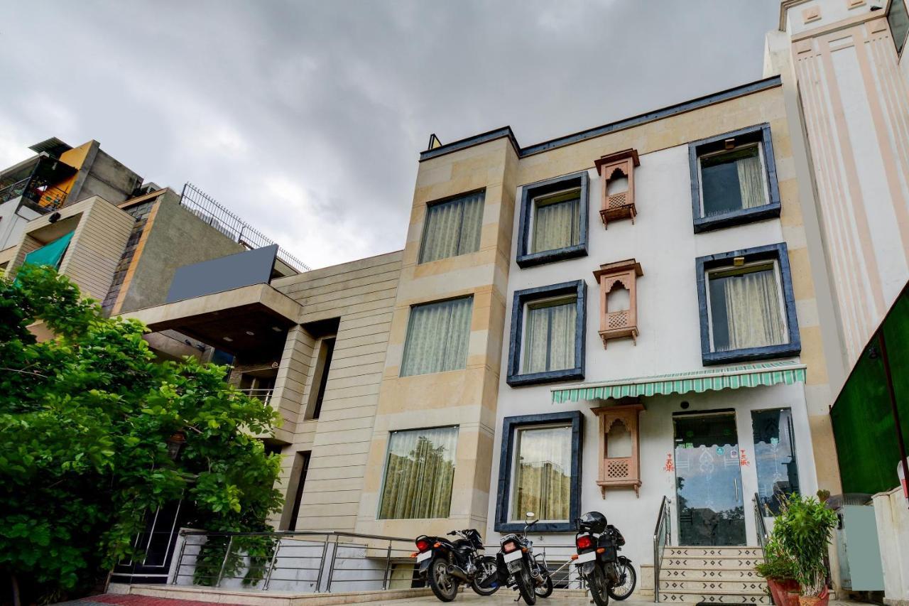 Oyo Flagship Taurus Hotel Jaipur