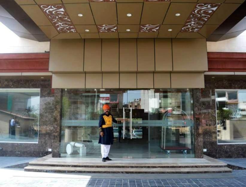 Hotel Renest Jaipur