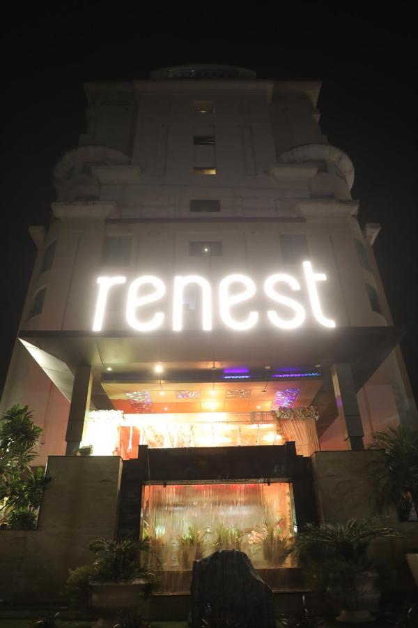 Renest Hotel