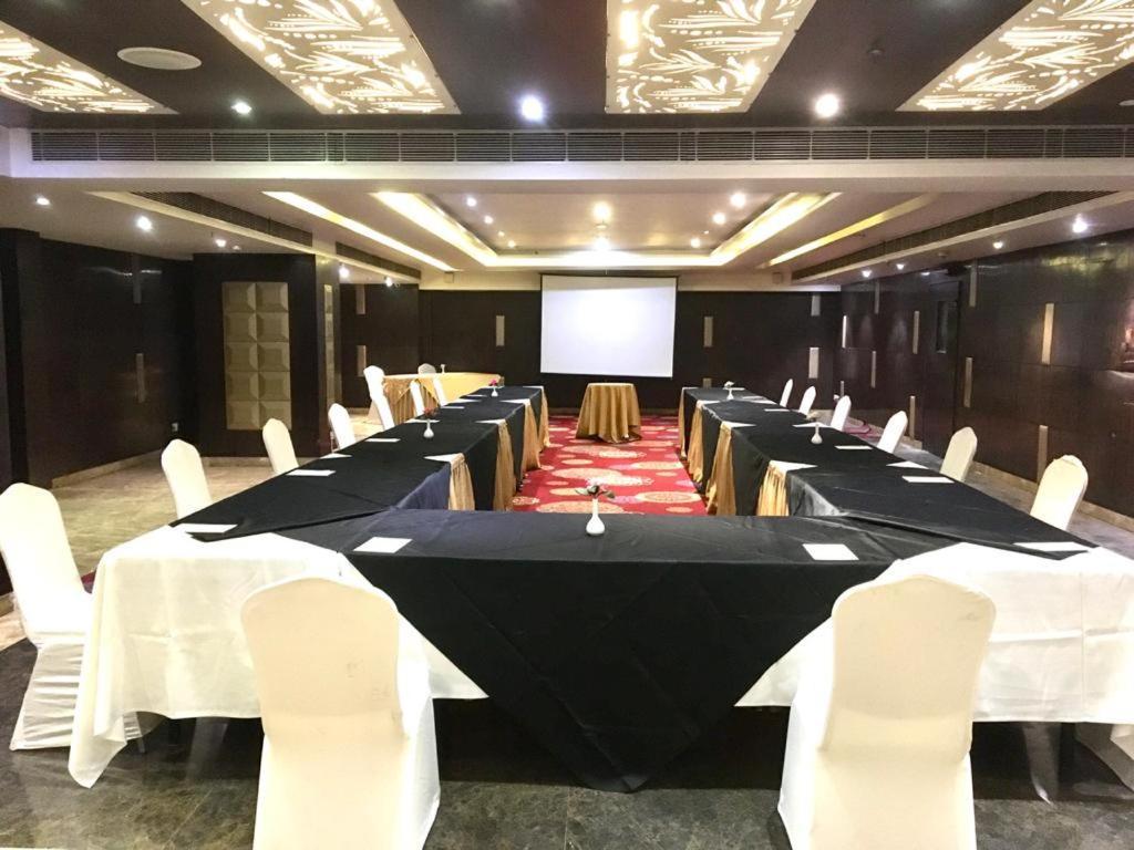 Renest Hotel Jaipur