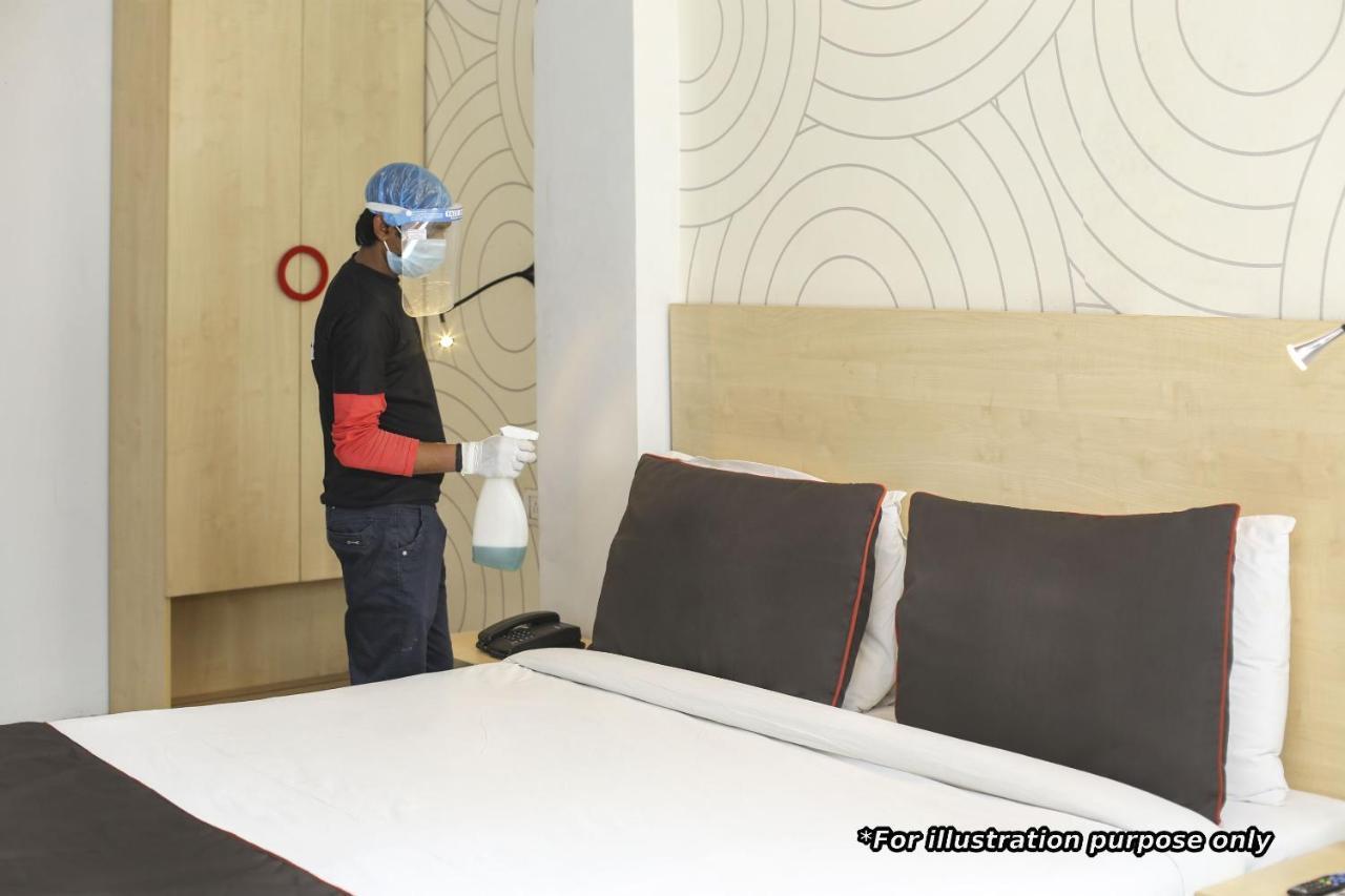 Collection O 28716 Aditya Residency Hotel 4*