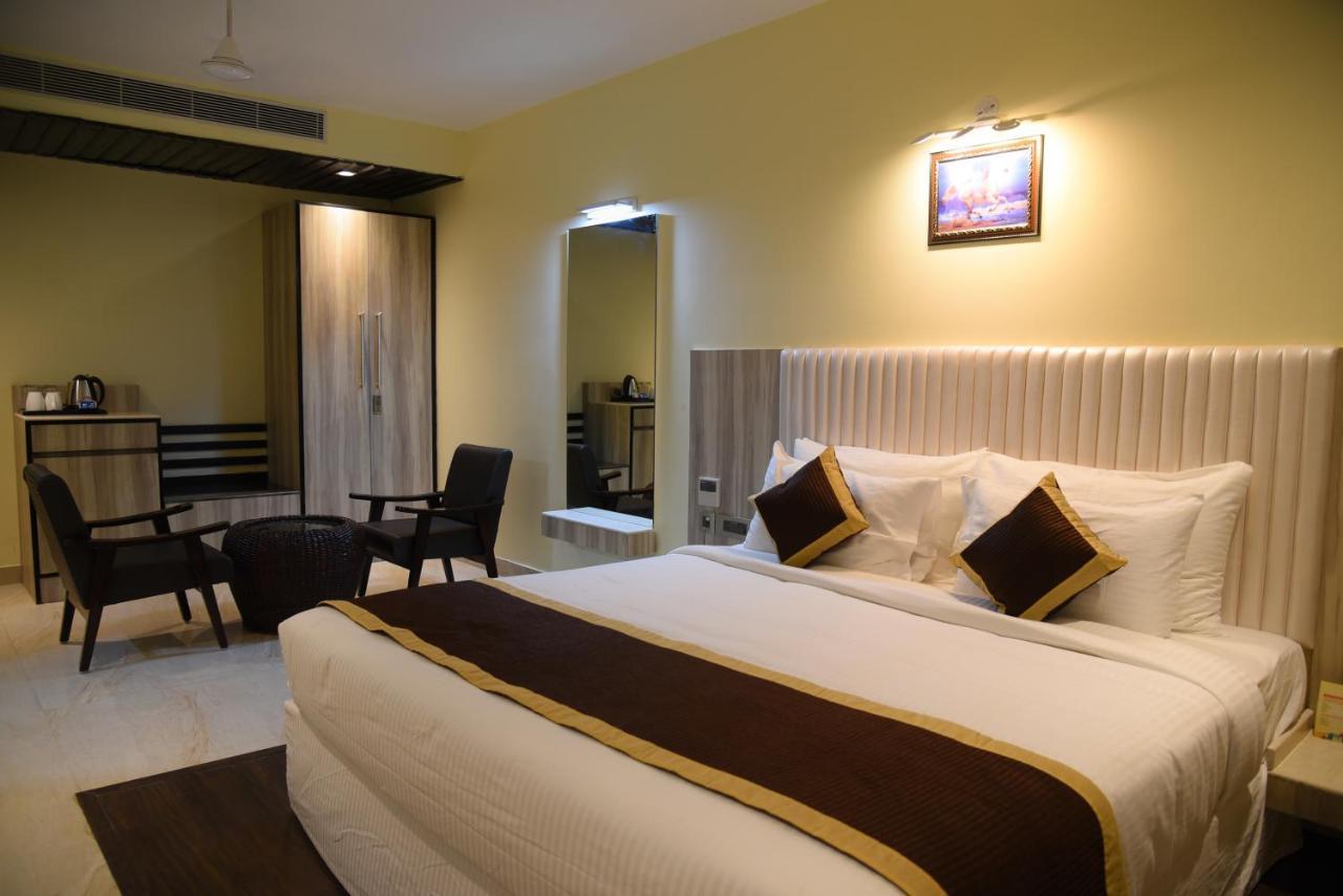 Hotel Broadway 3*