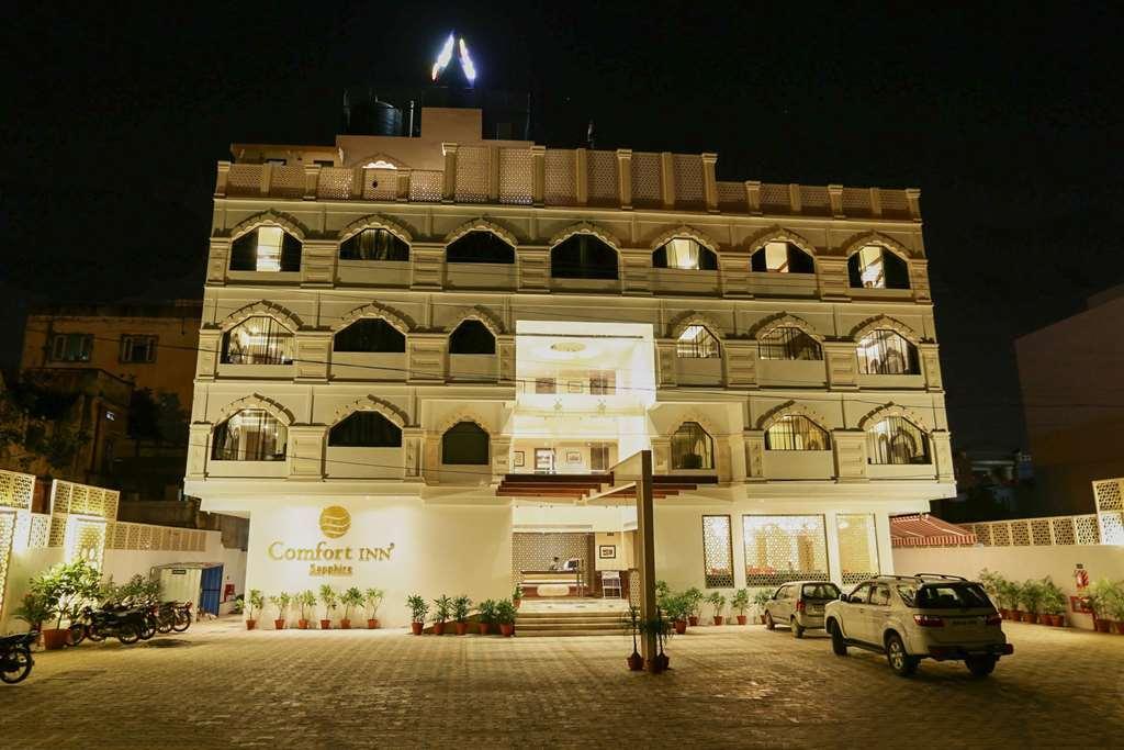 Comfort Sapphire Hotel Jaipur