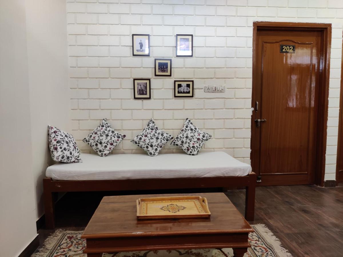 Hotel The Karauli By Le Pension