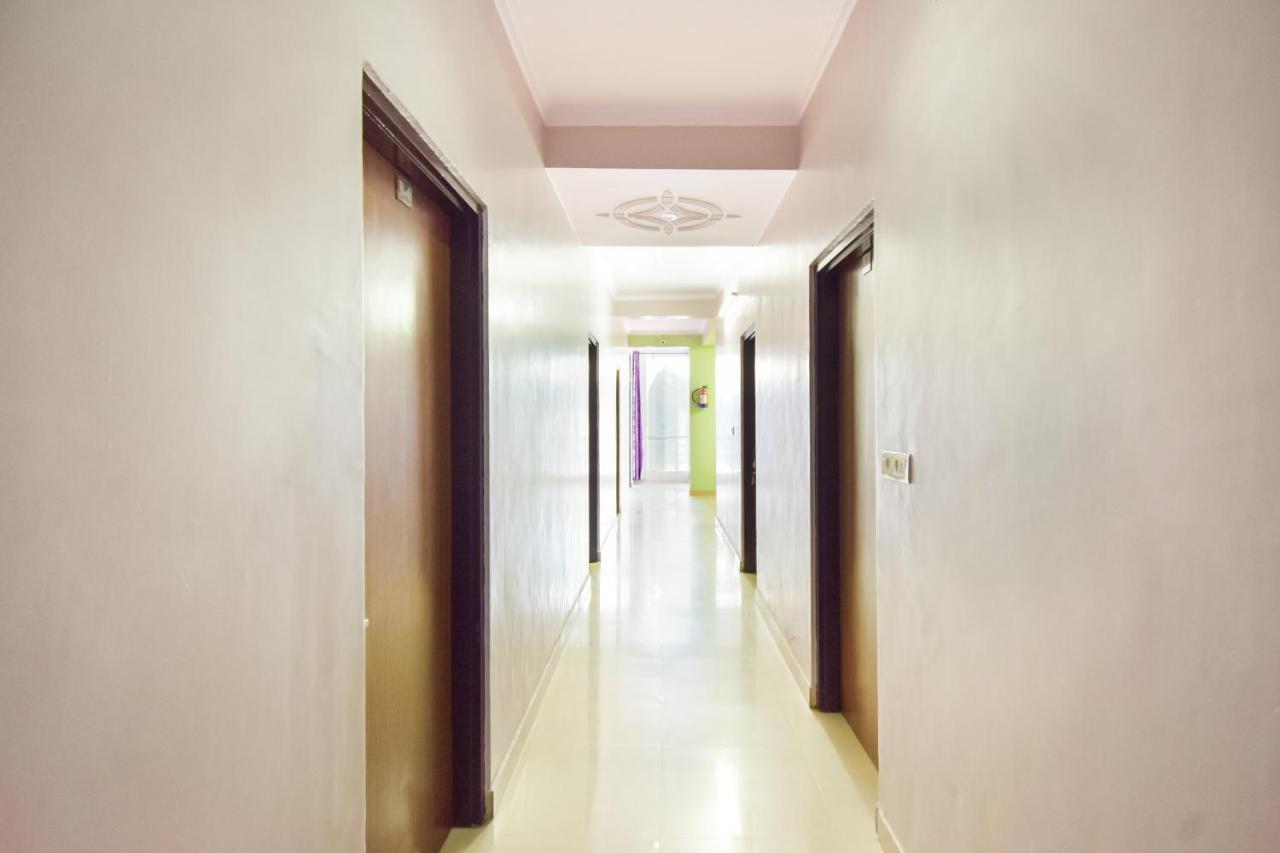 Oyo Castle Komal 3*