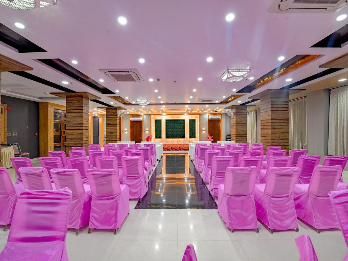 Fabhotel Prime Signature