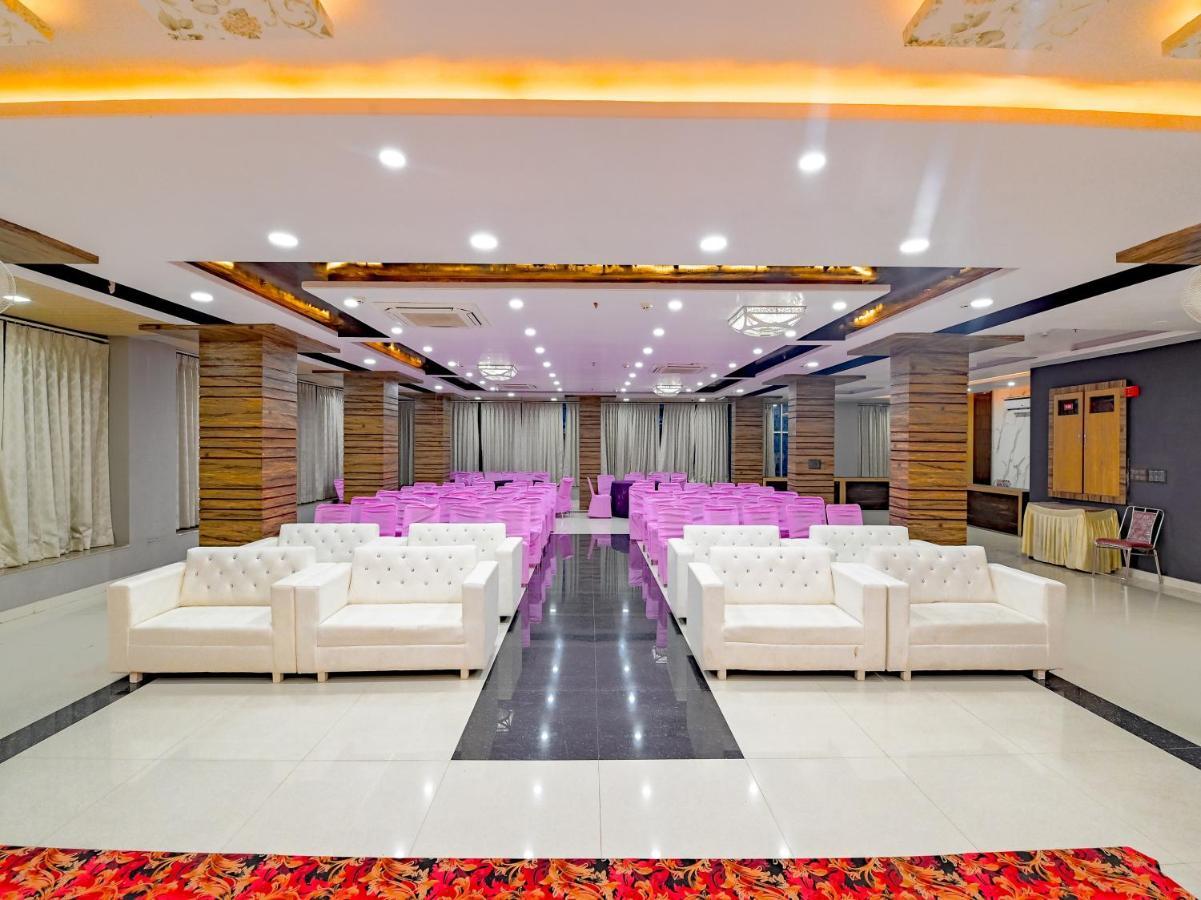 Fabhotel Prime Signature Hotel