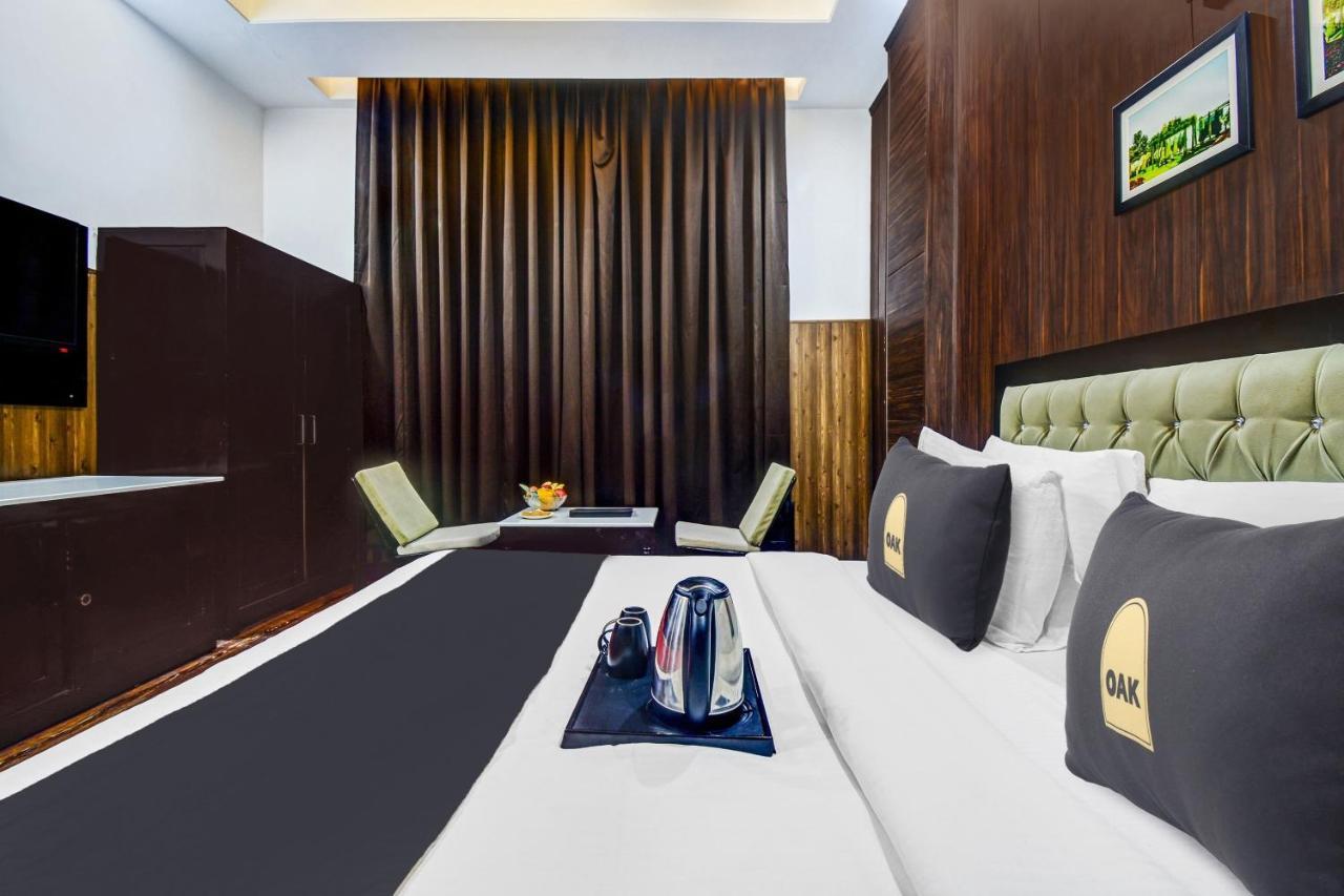 Hotel Collection O 44170 Vaishali Plaza