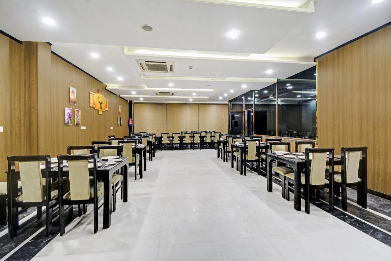 Collection O 44170 Vaishali Plaza Hotel