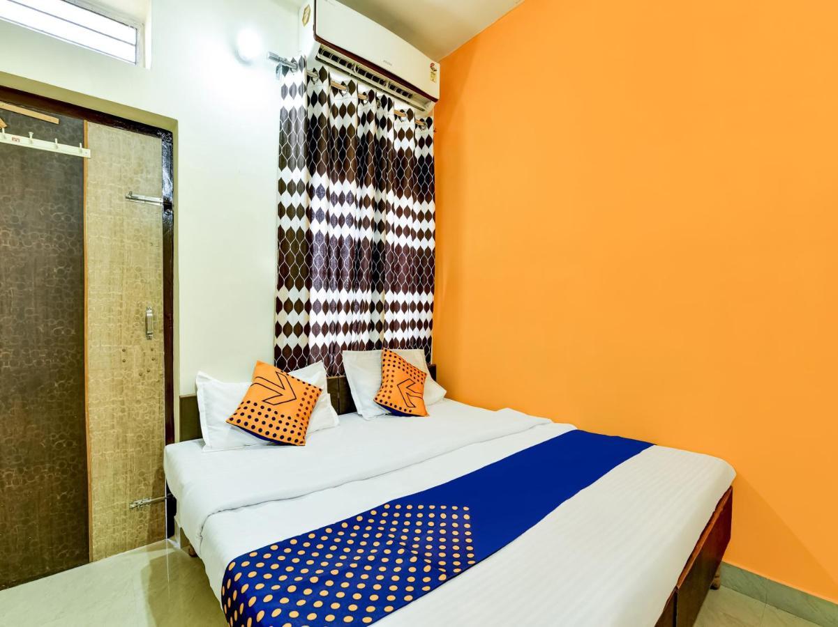 Spot On 75363 Shree Shyam Hotel