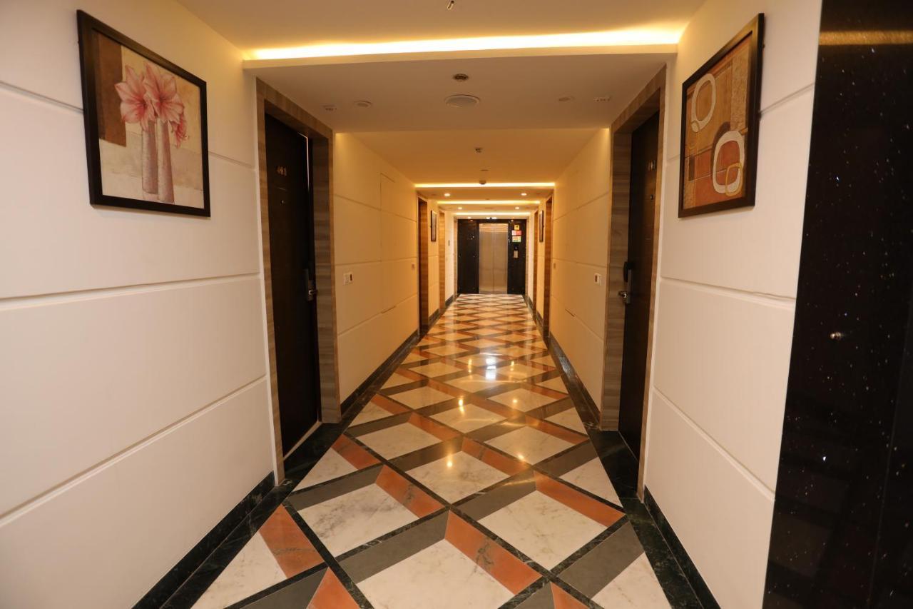 Click Collection Jaipur, Sindhi Camp Hotel Jaipur