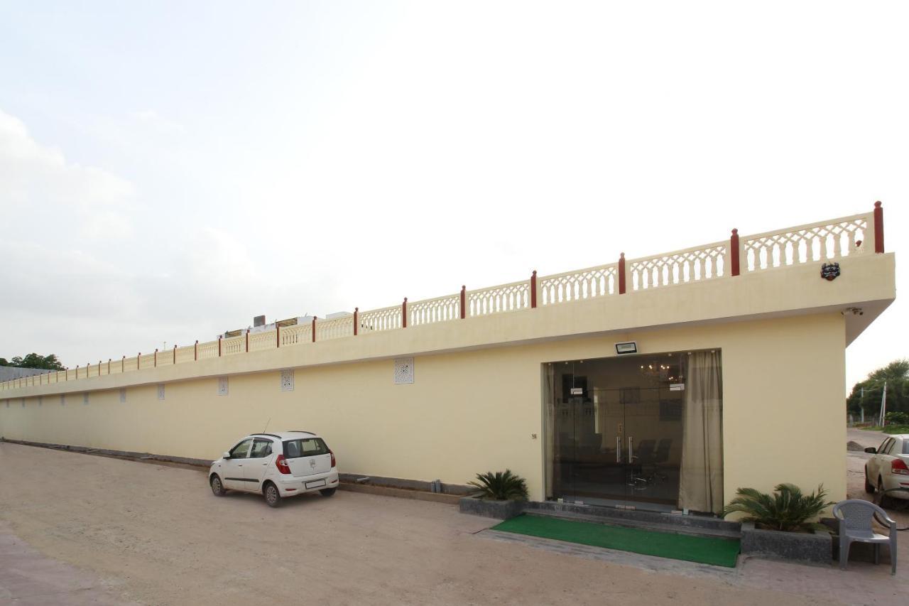 Hotel Oyo 17070 Vrindavan