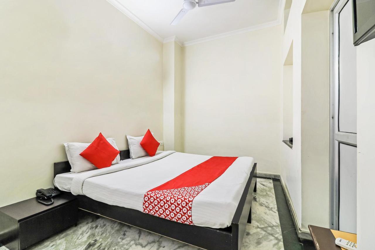 Collection O 35762 Season 4 Hotel Jaipur