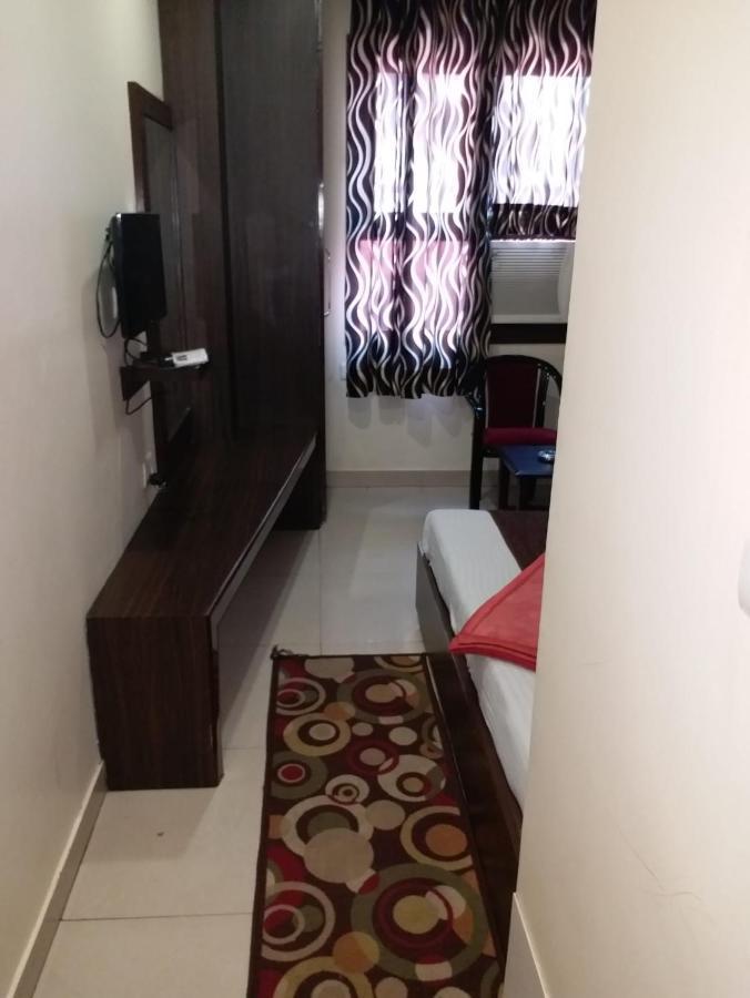 Abhinandan 3*