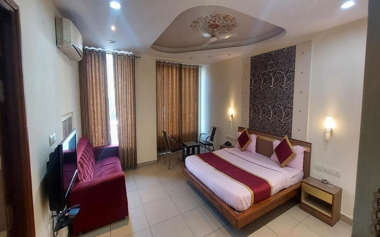 Hotel Taurus A Unit Of My Stay Hotel Jaipur