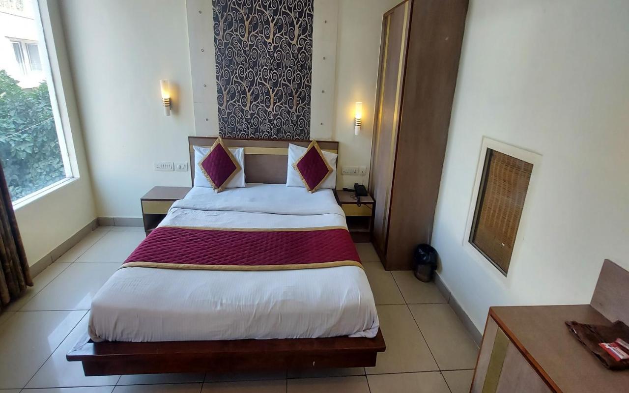 Hotel Taurus A Unit Of My Stay Jaipur