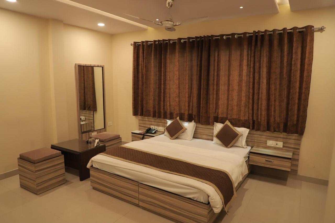 V D Hotel