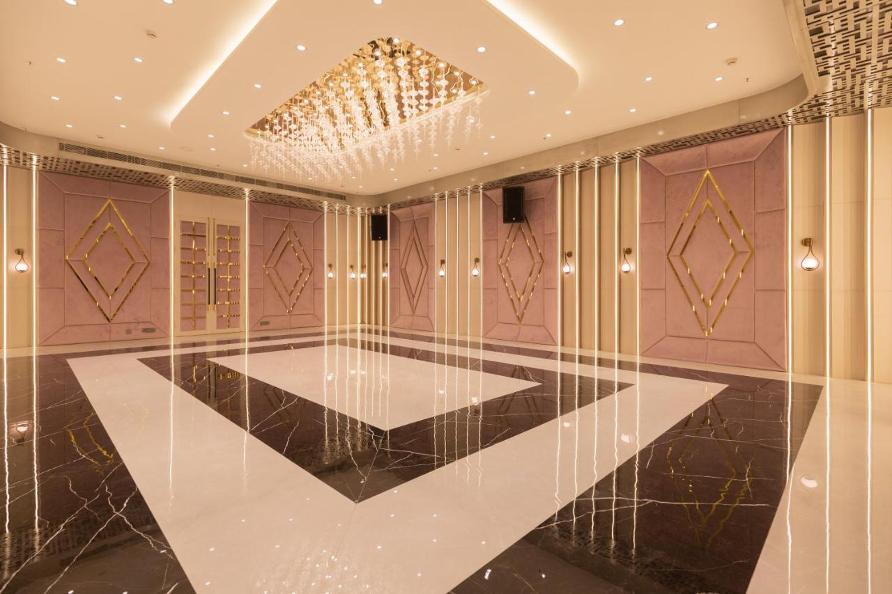 Elite Park Hotel