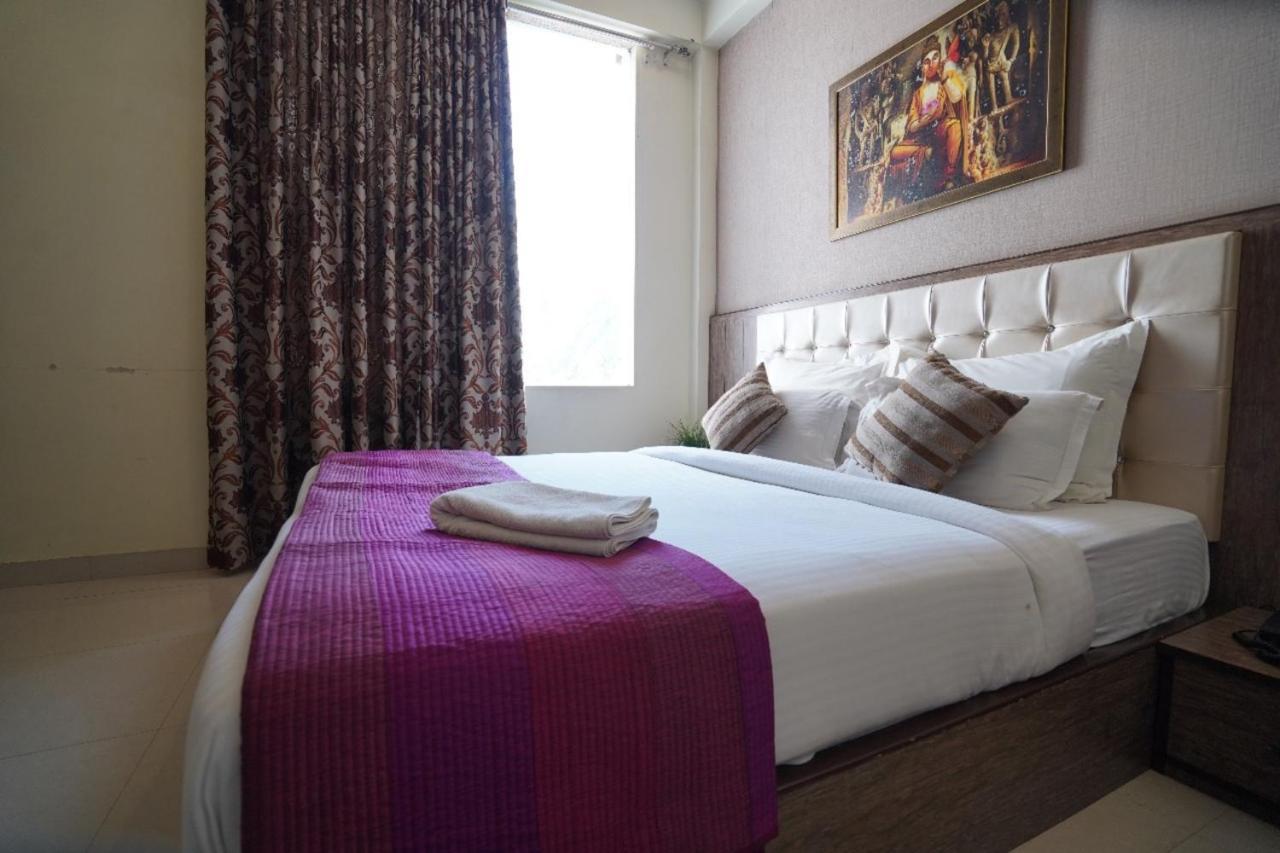 Hotel The Omaira 3*