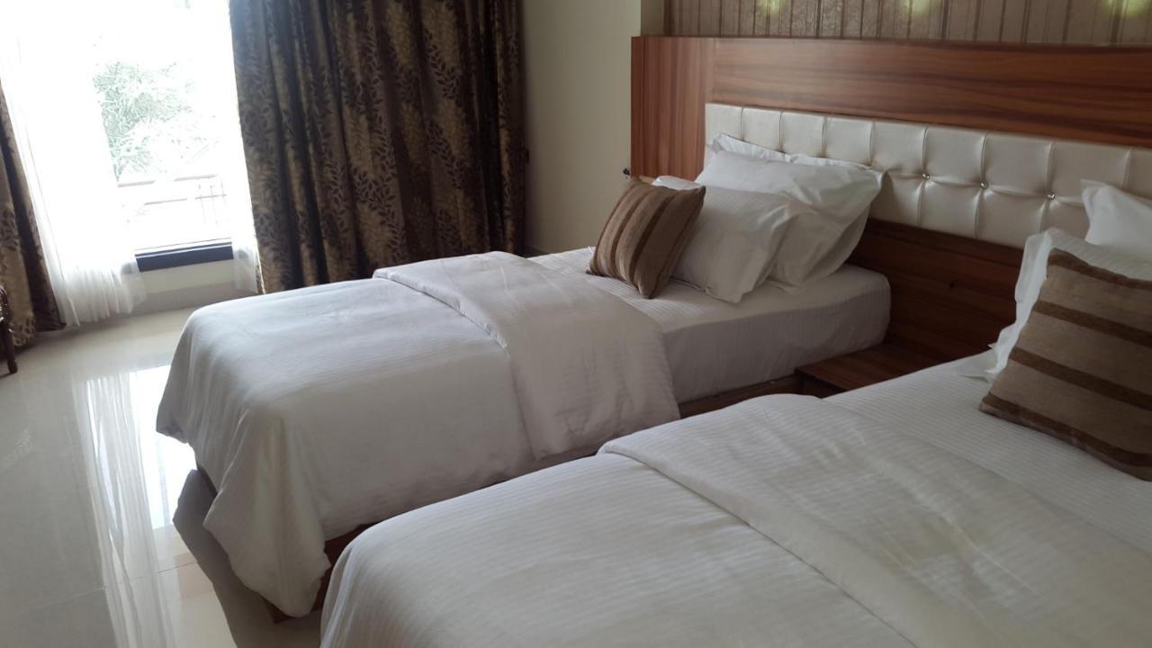 The Omaira Hotel 3*