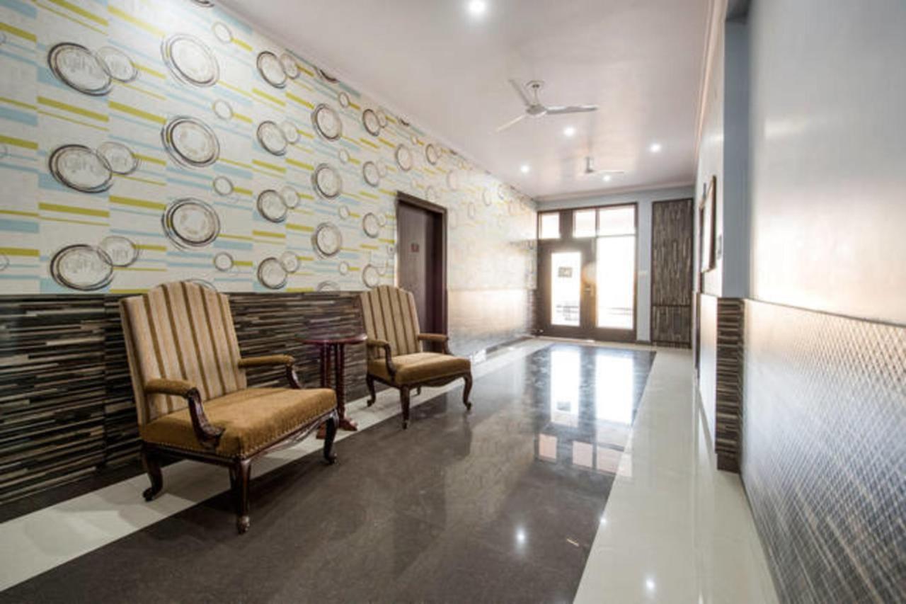 The Omaira Hotel