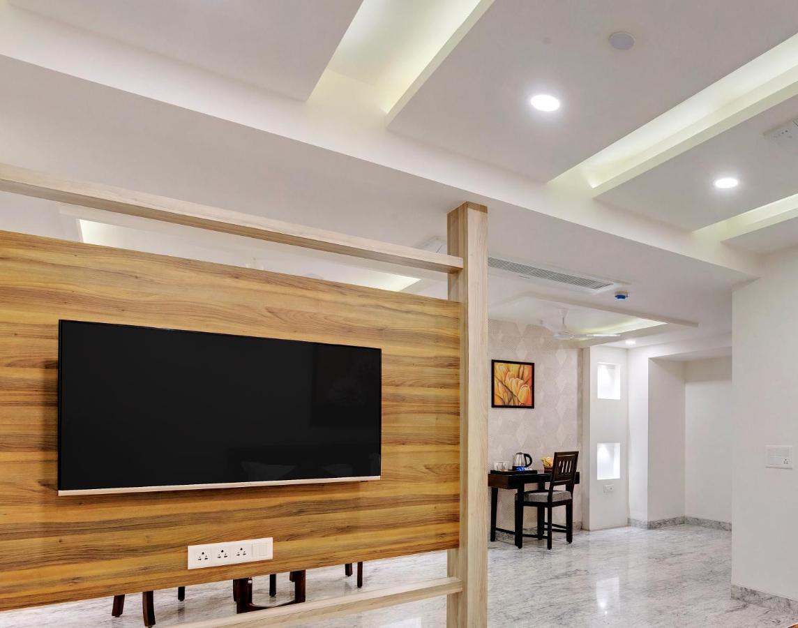 Click Collection Jaipur, Sindhi Camp Hotel 4*
