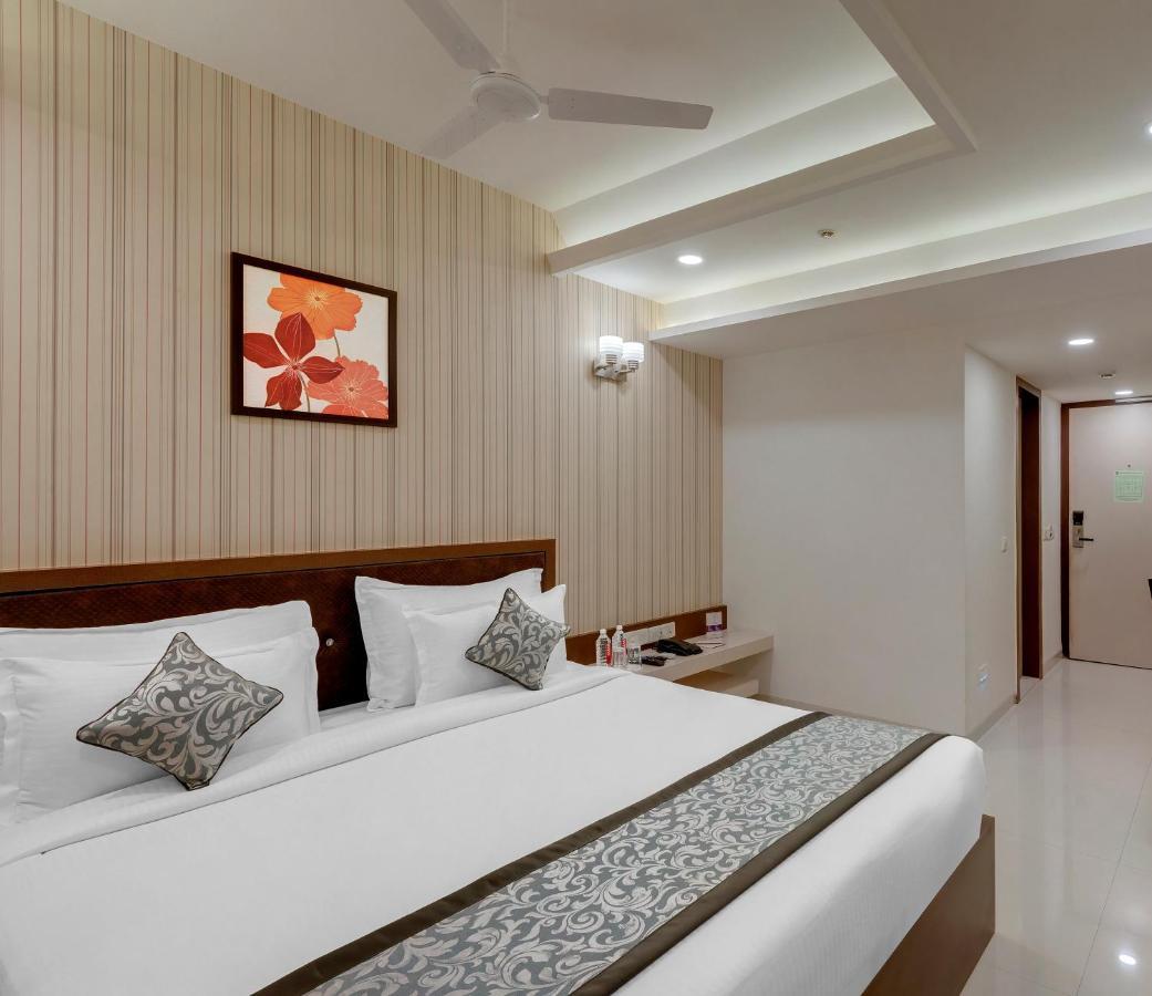 Click Collection Jaipur, Sindhi Camp 4* Jaipur