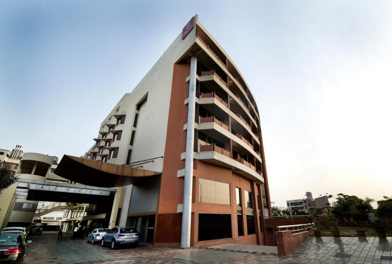 Clarion Bella Casa At Airport Hotel 4*