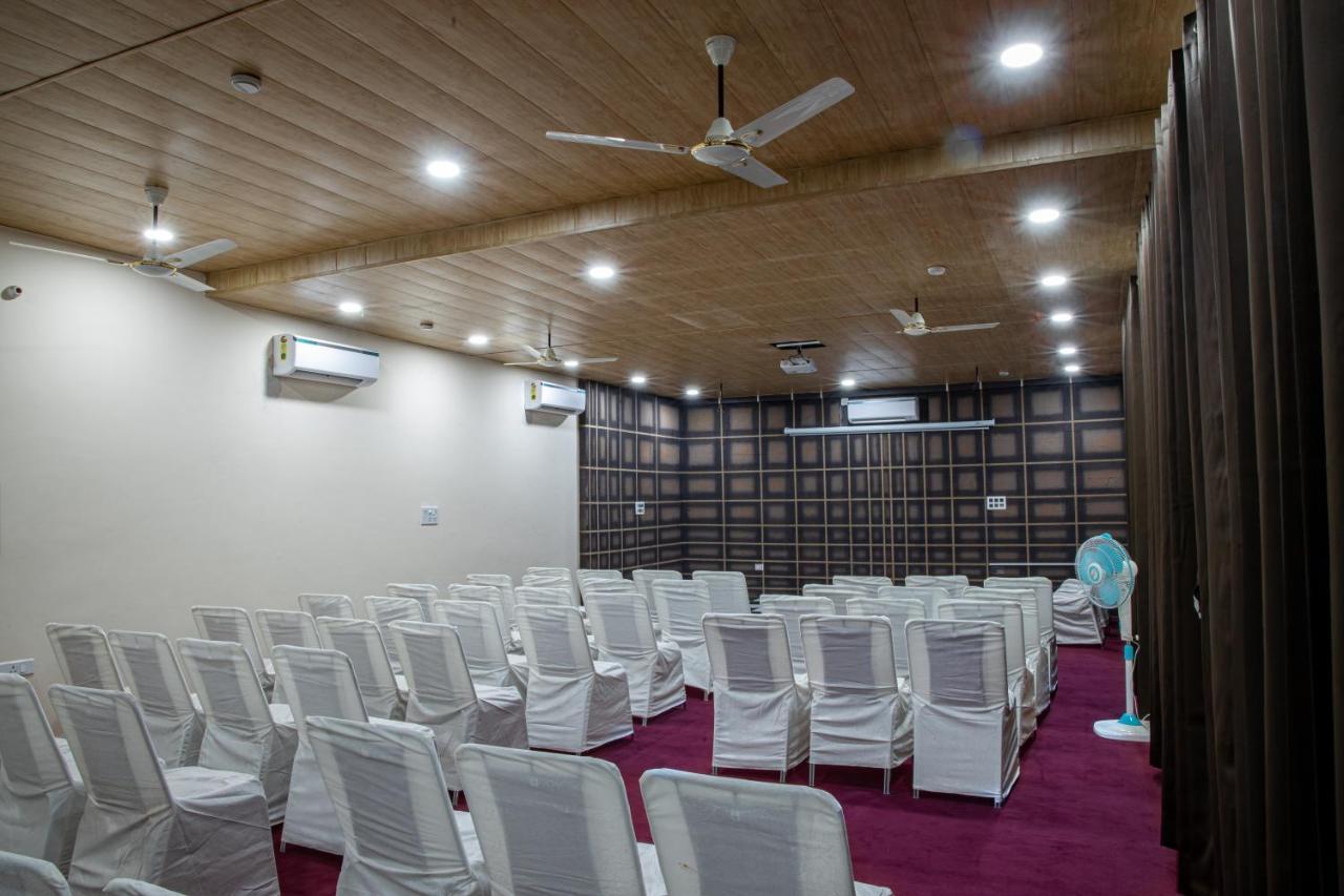 Aravali Inn