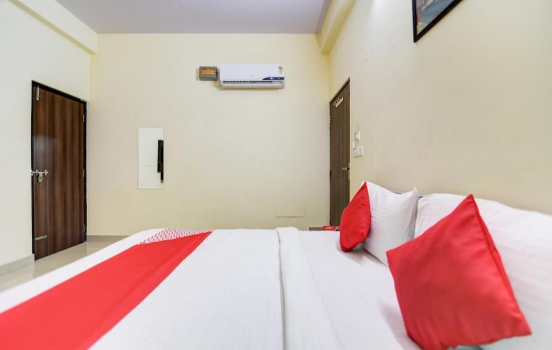 Fabhotel Majestic Heights