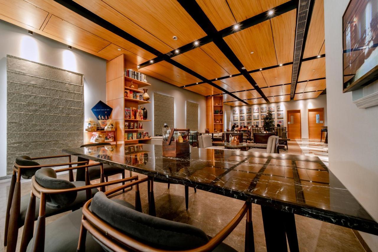 Hotel Sarovar Portico Jaipur
