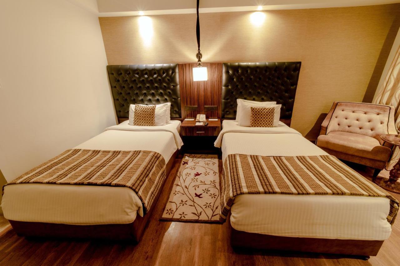Sarovar Portico 4* Jaipur