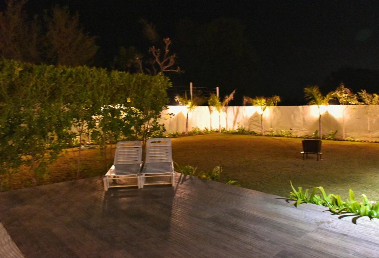 Miami - Luxury With Theater & Pool Jaipur