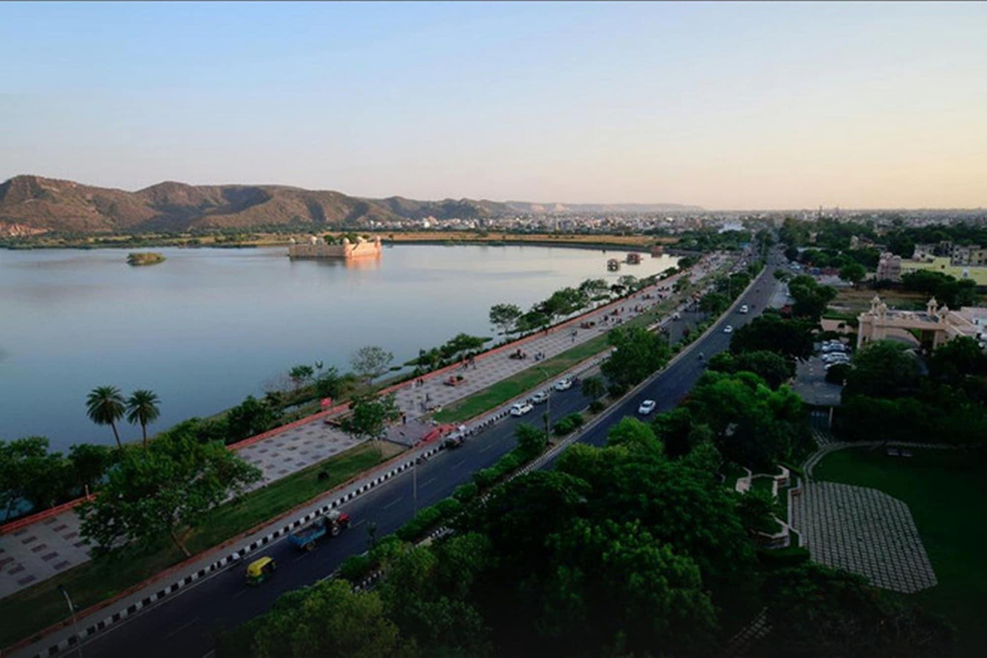 Regenta Jal Mahal, 4* Jaipur