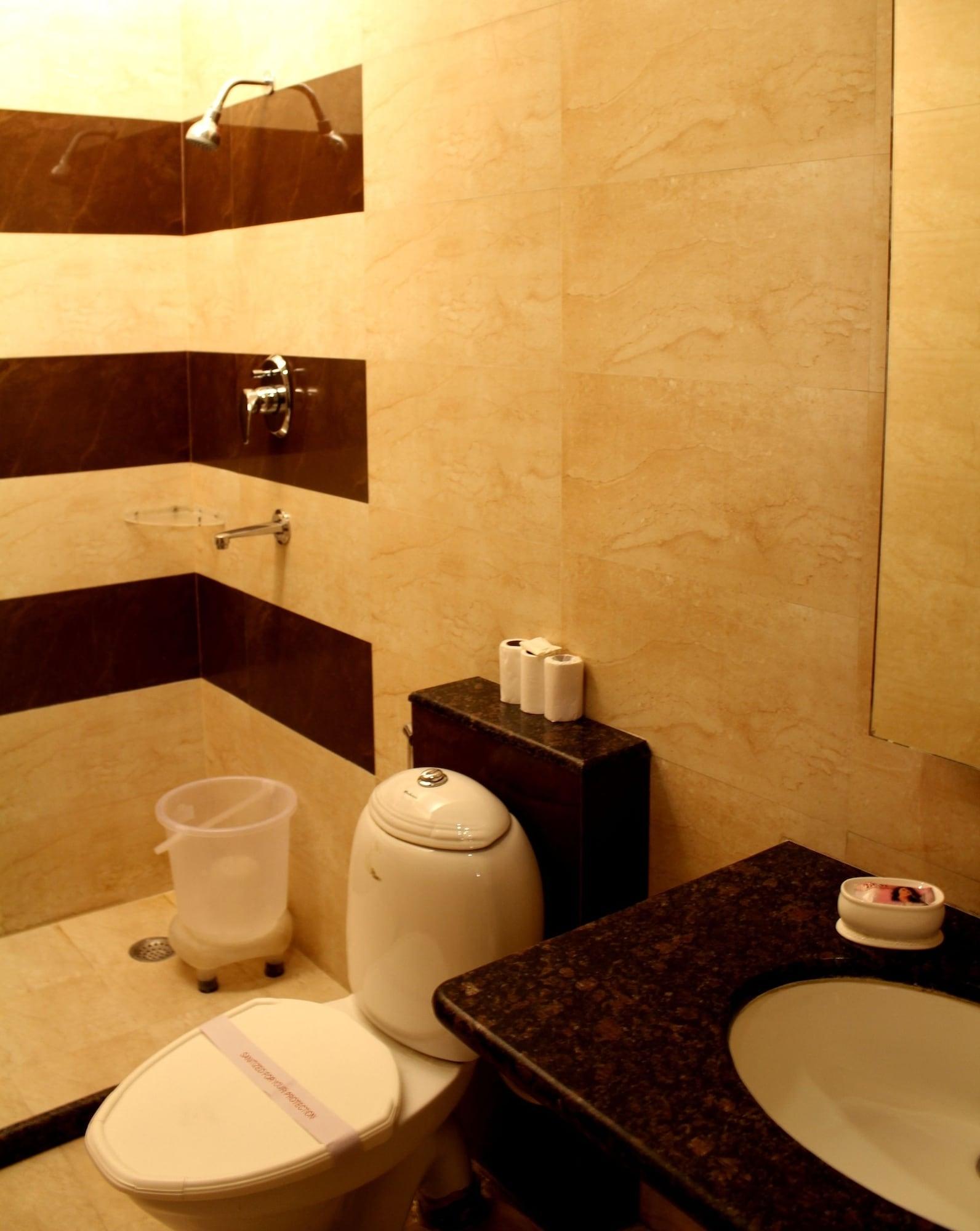 Hotel H R Palace Jaipur