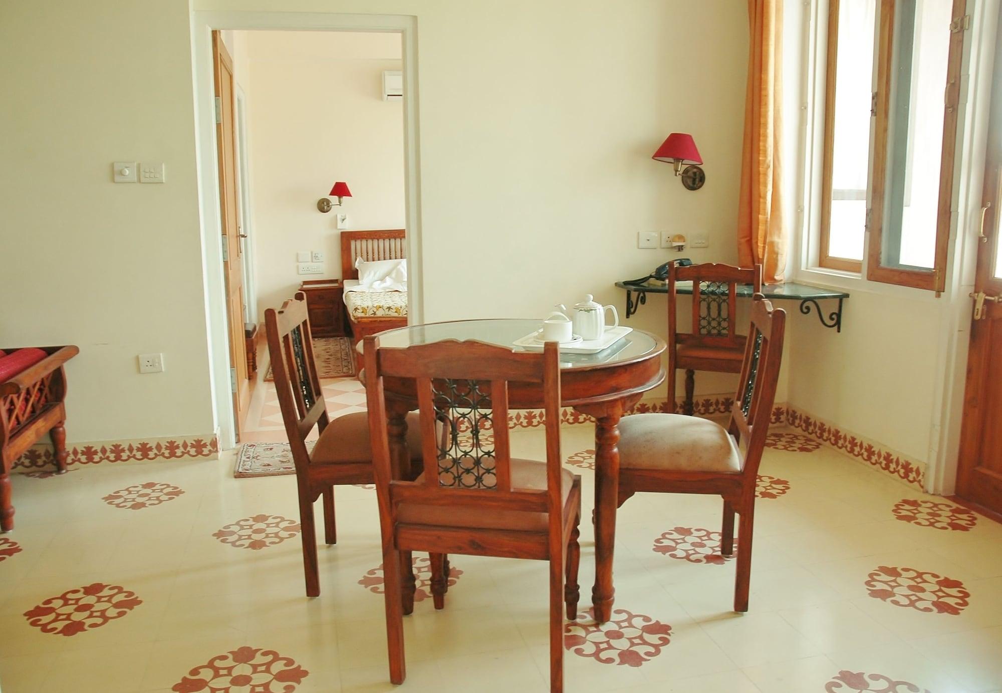 Om Niwas 3* Jaipur