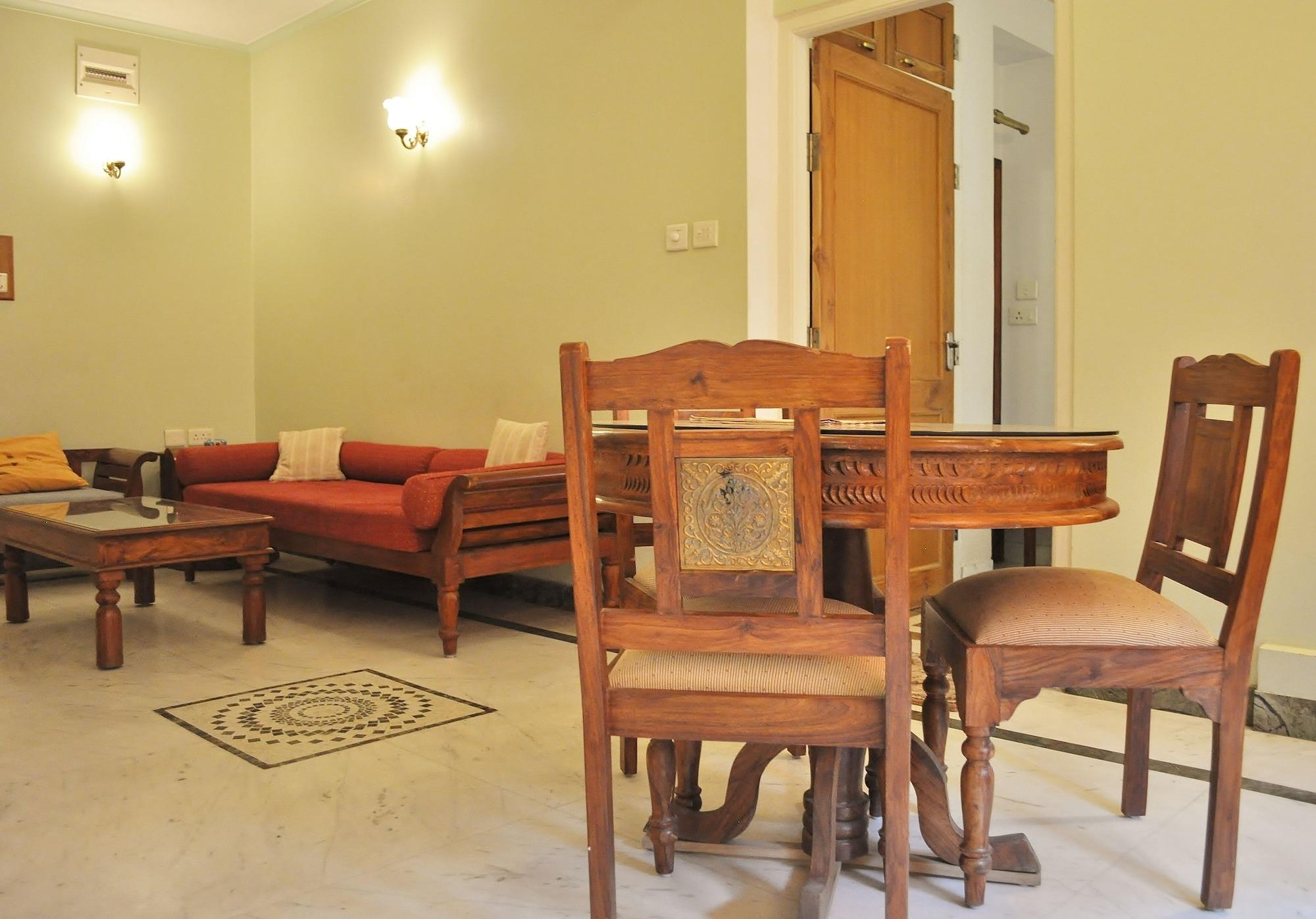 Om Niwas 3* Jaipur
