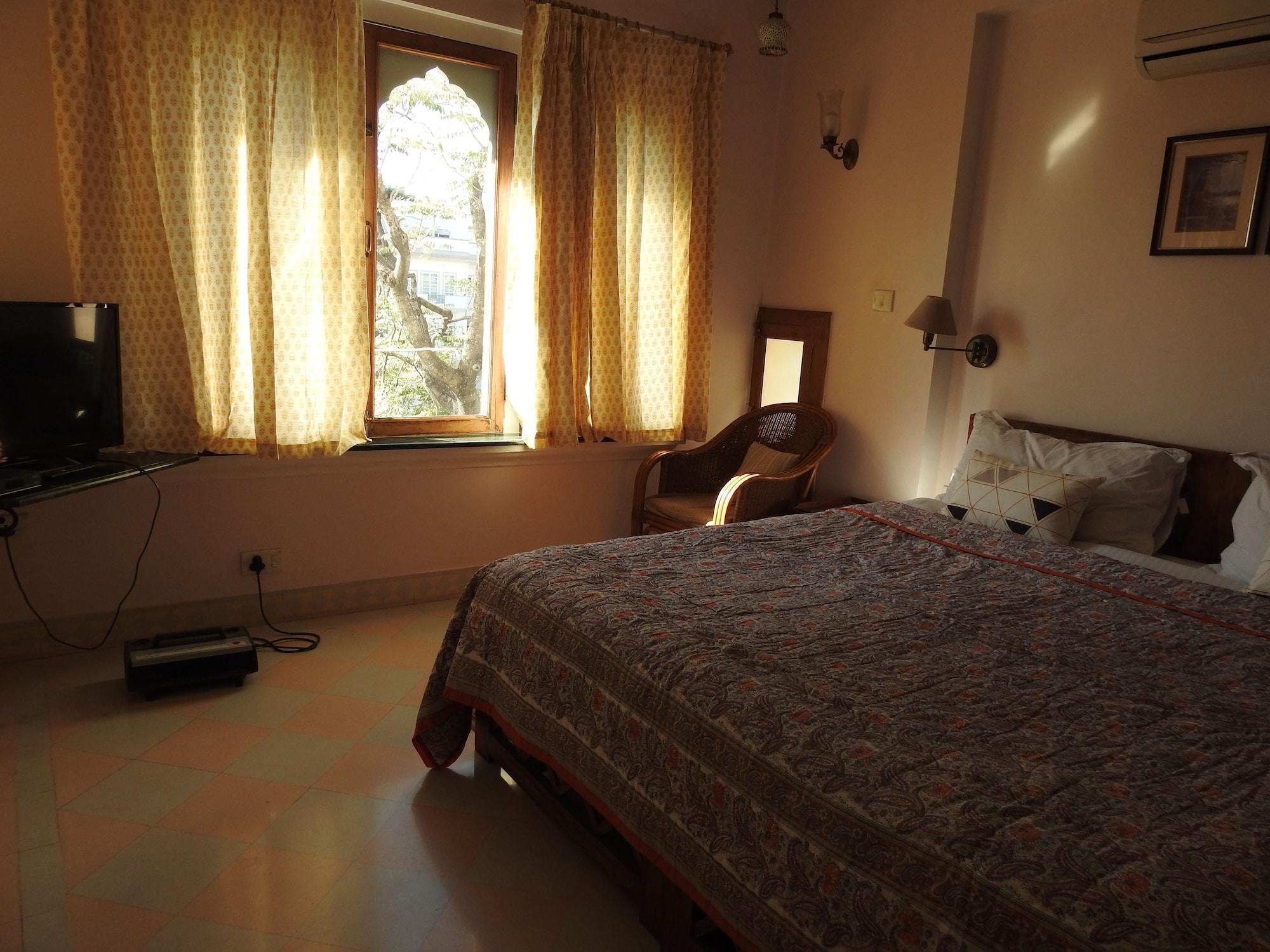Hotel Om Niwas