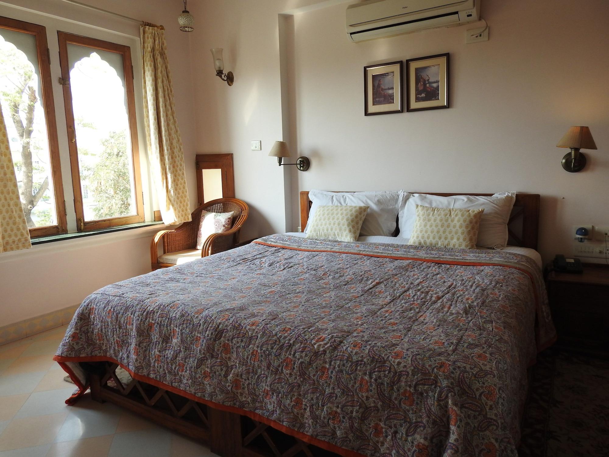 Hotel Om Niwas