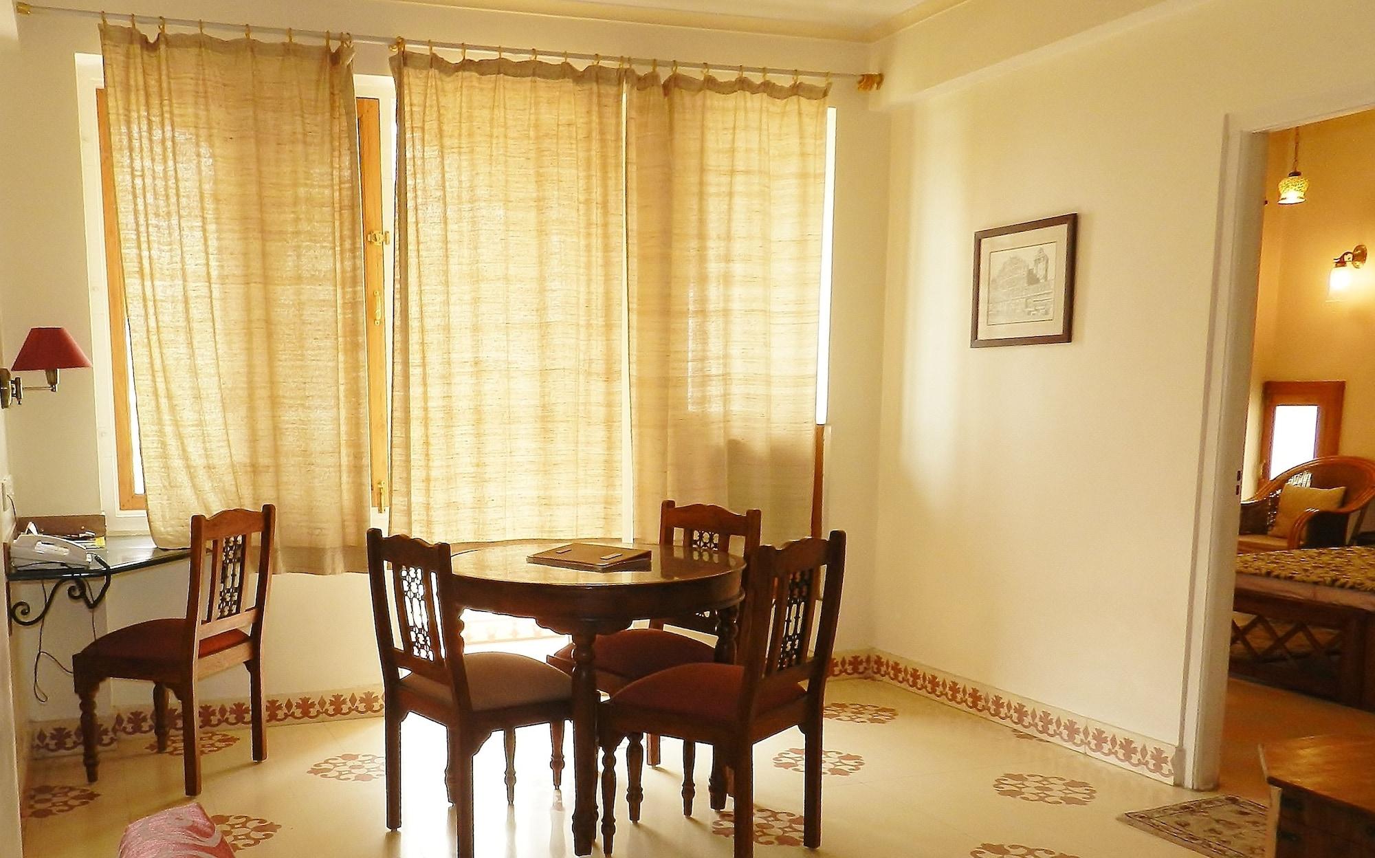 Om Niwas Hotel Jaipur