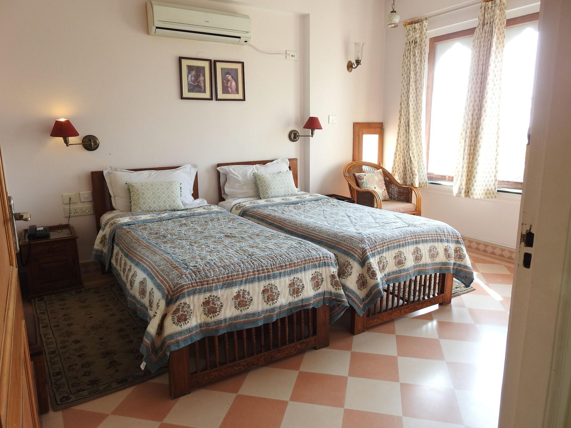 Hotel Om Niwas 3*