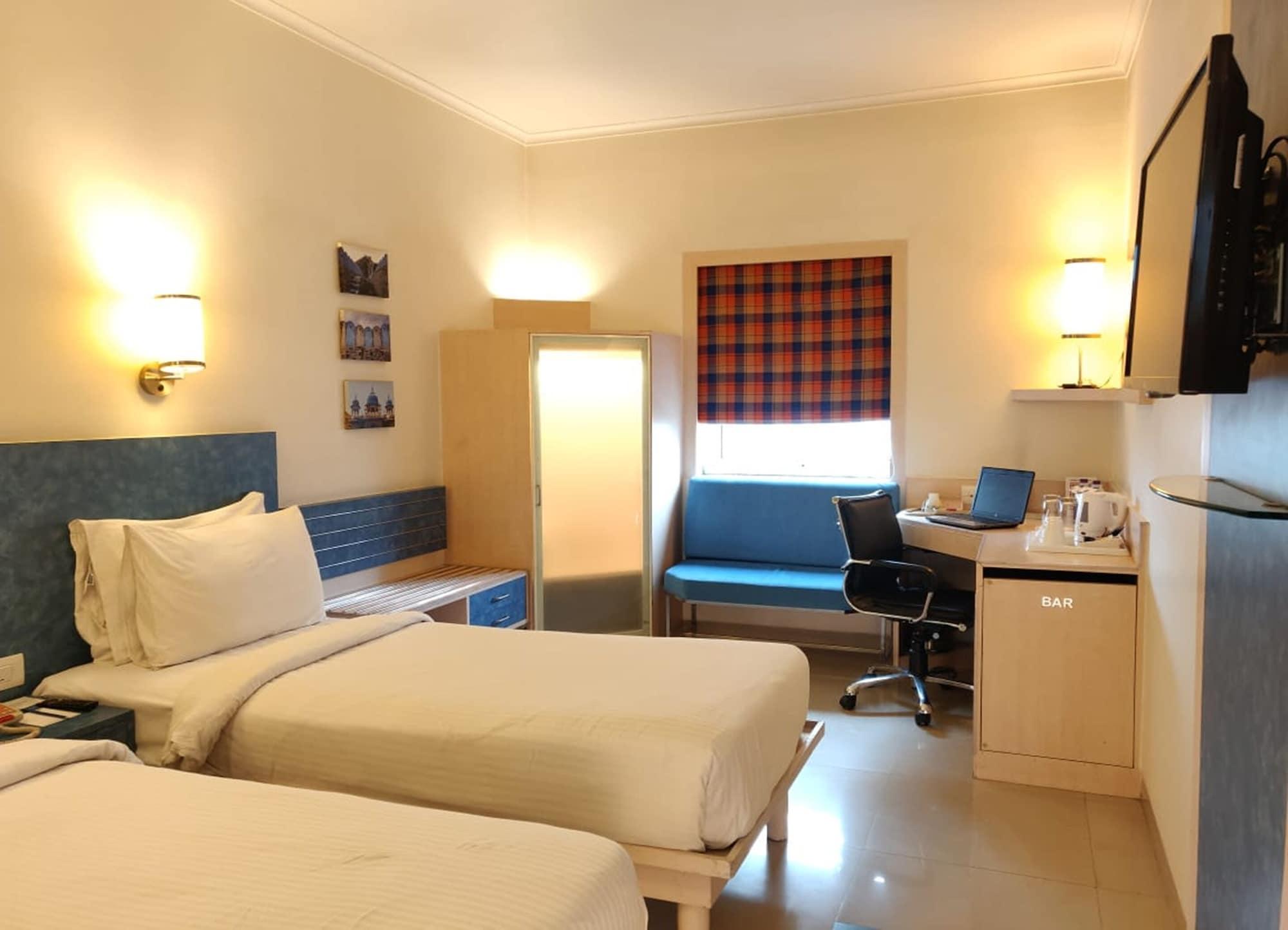 Hotel Nirwana Hometel Jaipur- A Sarovar 3*