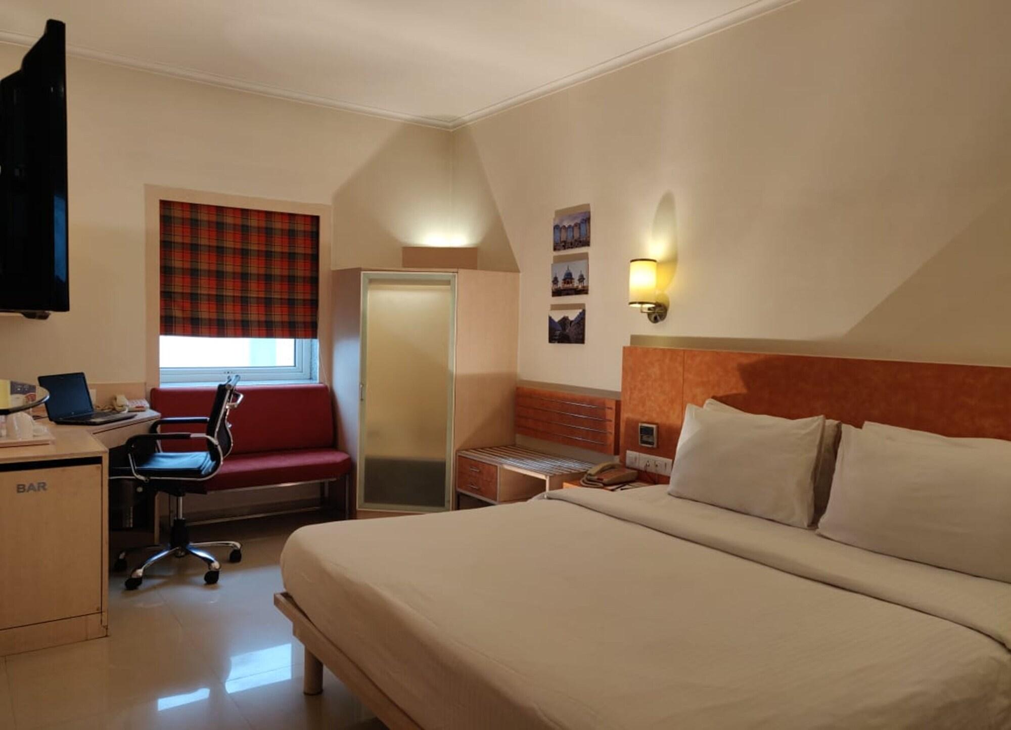 Nirwana Hometel Jaipur- A Sarovar