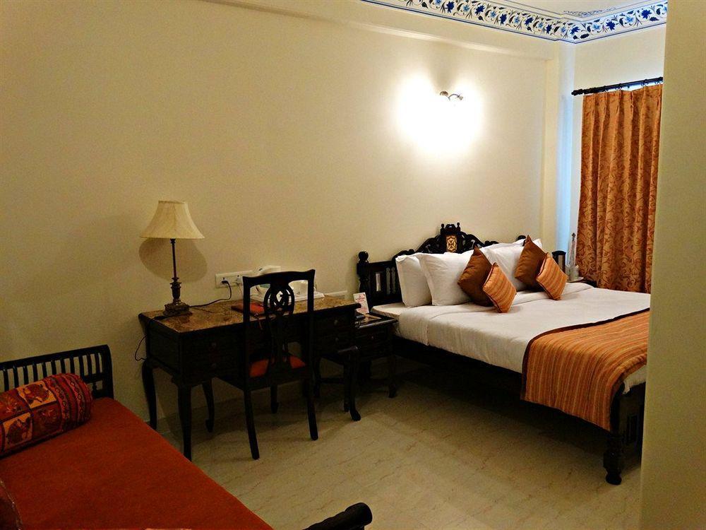 Hotel Umaid Residency - A Regal Heritage