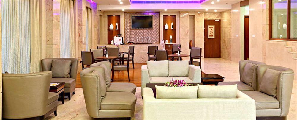 Hotel Regenta Jal Mahal,